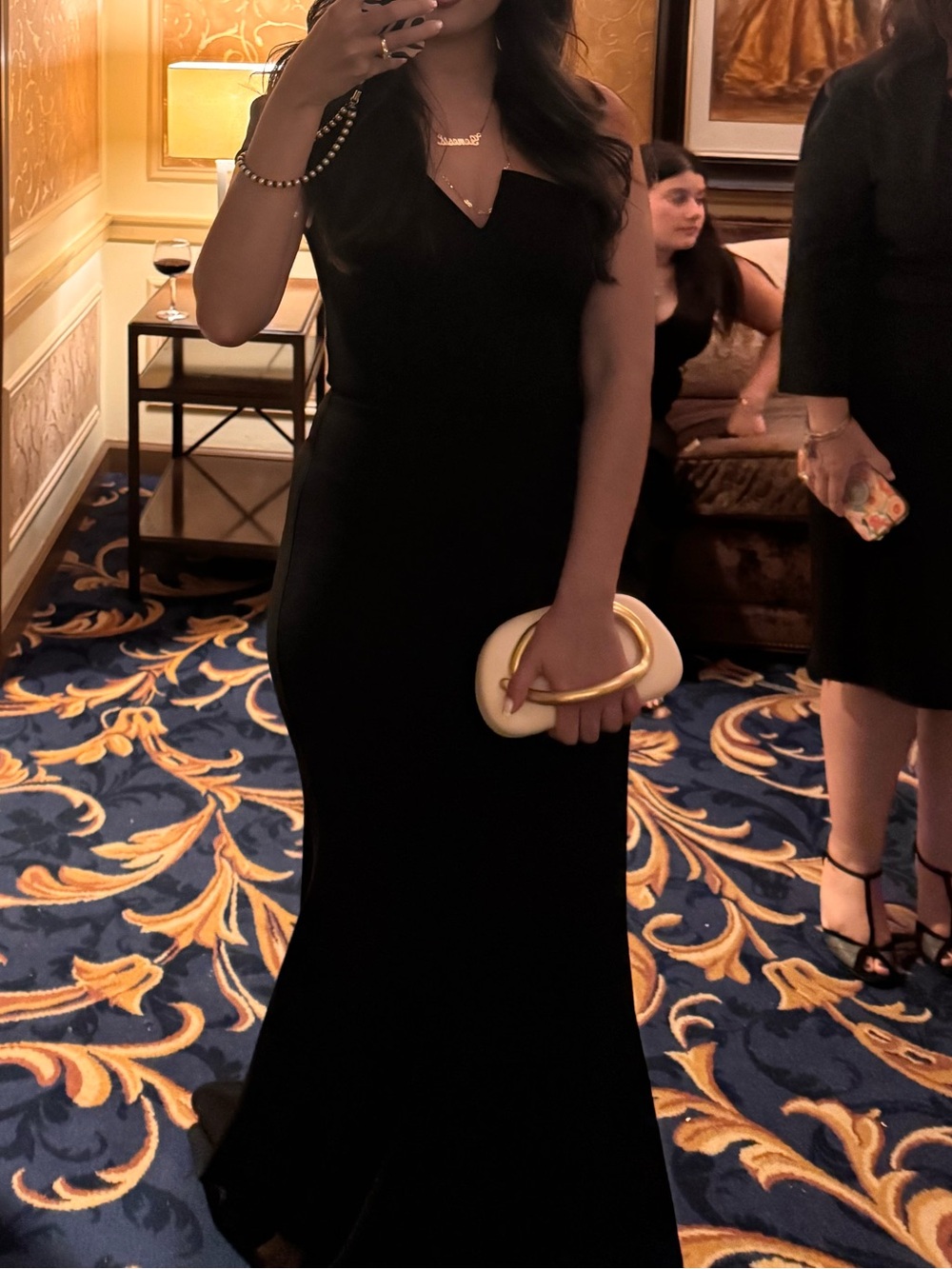 Elegant Black V-Neck Evening Gown - Classic Women’s Dress